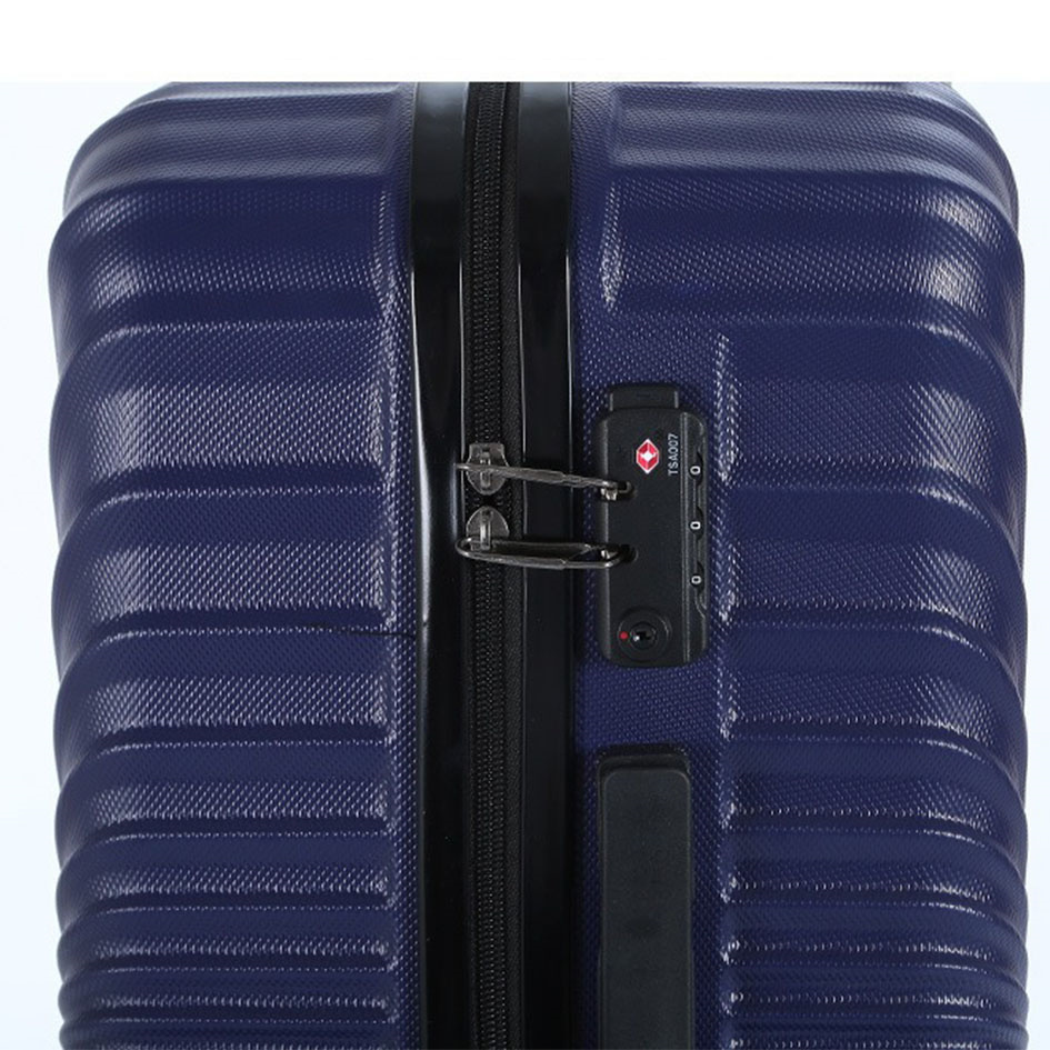 traveller luggage